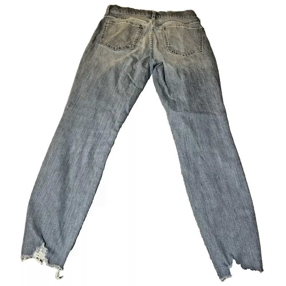 Banana Republic Womens Size 27/4 Petites Skinny Fit Jeans Blue Fashionable Rips - Picture 3 of 13